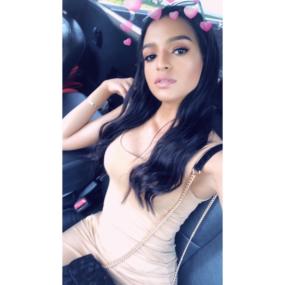 Meet your Posher, Victoria